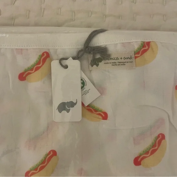 SOLD!!! NWT Monica + Andy Always Blanket Hot Dog l “Picnic Mini Chicago Style” - Picture 3 of 3